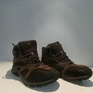 Merrell snow boots